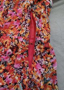 HARPA below Knee Length Dress