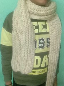 Knitted Cream Scarf