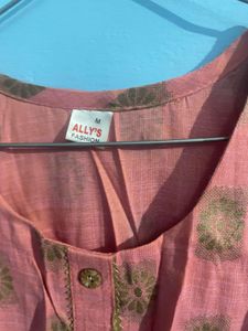 Kurta Set With Dupatta
