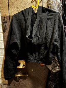 Stylish Black Cropped Hoodie