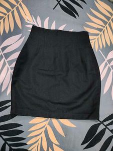 Black Formal Pencil Skirt
