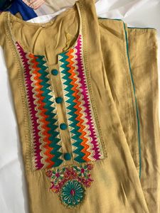 Rayon Kurti