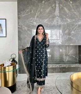 Elegant Black Kurta Set