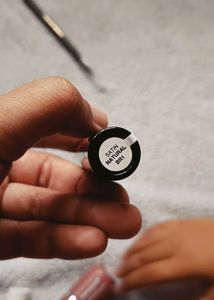 Mamaearth Hibiscus Nude Lipstick