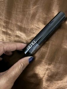 Renee Eyeshadow Stick