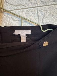 Beautiful Black Skirt With Golden Button