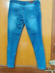 Jeans Skinny Fit (Mid Rise, Waist 30)