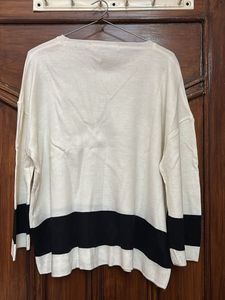 on&amp;on Color Block Knit Sweater