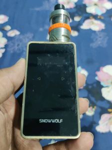 Smoke Snowwolf Vape With Touch Display And Batteries Included