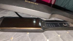 Kemei Hair Straightener