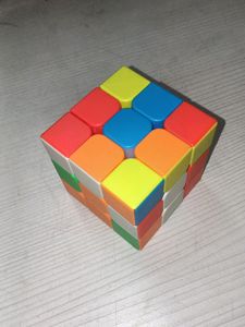 BRAND NEW Smooth RUBIK'S CUBE