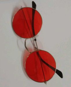 Red Vintage Sun Glass