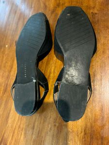 Zara Shoe Size 36