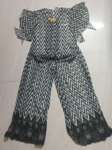 Chic Patterned Jumpsuit