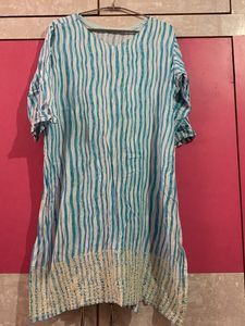 Striped Women&#39;s Kurta
