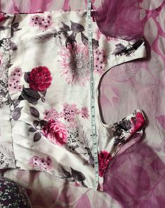 😍Beautiful Printed Gown For Girls &amp; Women&#39;s🥰
