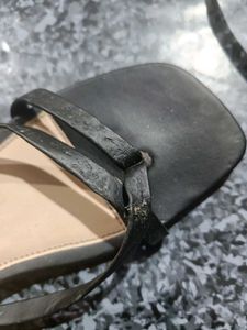 Black Sandal