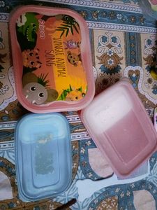 Combo Of 3 Plastic Lunch &amp; A Banana Boxes