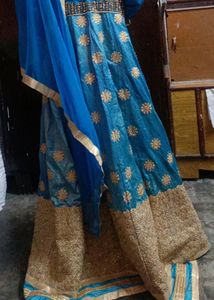 Long Gown For Attractive Look 😍
