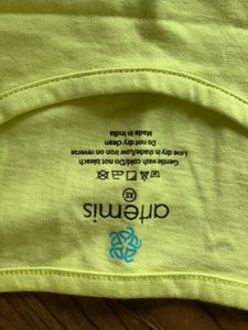 Top With Short
