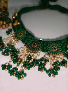 Green Necklace Set choker