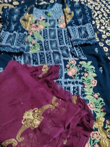 Top With Dupatta No Bottom
