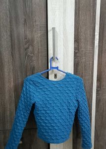 Textured Blue Long Sleeve Crop Top