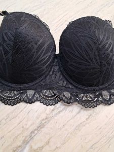 combo like new  bra n panty  comb