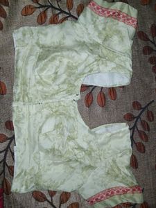 Boutique Blouse