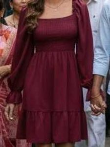 Chic Burgundy Ruffled Mini Dress