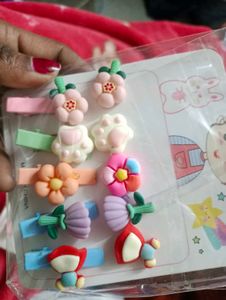 Baby Clips And Bands, Set Of 3 Packs