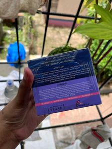 Aqualogica Illuminate+ Hydra Gel Moisturizer