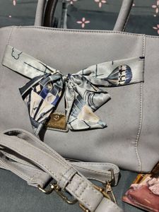 Caprese Handbag