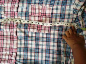 BOGO 🎁 Buy One Get 1 Free🎁Plaid Button-Up Top