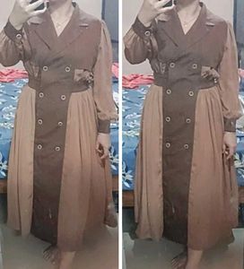 ELEGANT BROWN DRESS