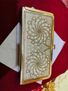 Elegant Gold Clutch for party wear new wdt tag