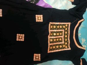 Embroidered Black 3-Piece Outfit