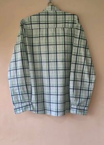 Men&#39;s Casual Shirt