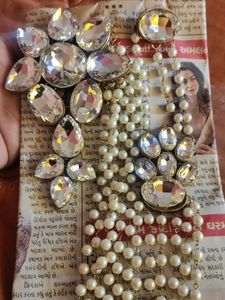 BEAUTIFUL SAREE BROOCH