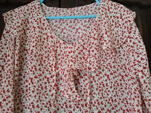 Floral Ruffle Blouse