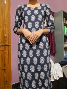 Women&#39;s Stylish Navy Blue Kurti