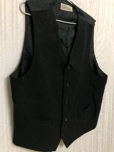 Richard Horris Black V-neck Vest