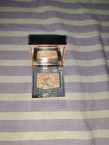 Charlotte Tilbury Hypnotizing Pop Shot