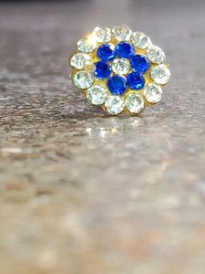 Sparkling Blue &amp; White Studs