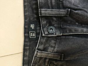 best women jeans it&#39;s in a good condition