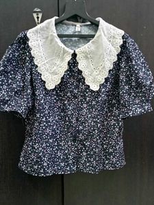 Vintage Floral Puff-Sleeve Crop Top with Lace