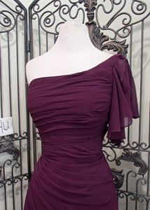 Elegant One-Shoulder Gown