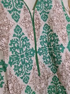 Pakistani Green Kurta (Do Sooti Kdhai