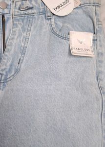 Light Wash Wide Leg Jeans