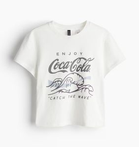 coca cola graphic baby tee 🤍 surf aesthetic